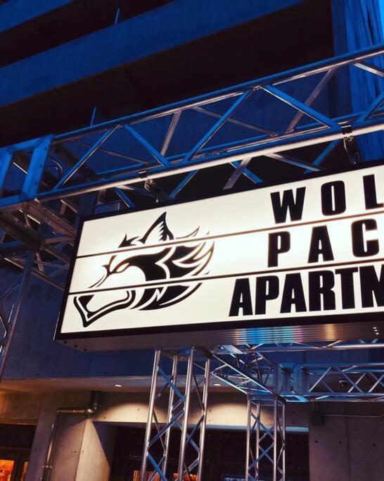 Wolf Pack Apartment 33 أوساكا المظهر الخارجي الصورة